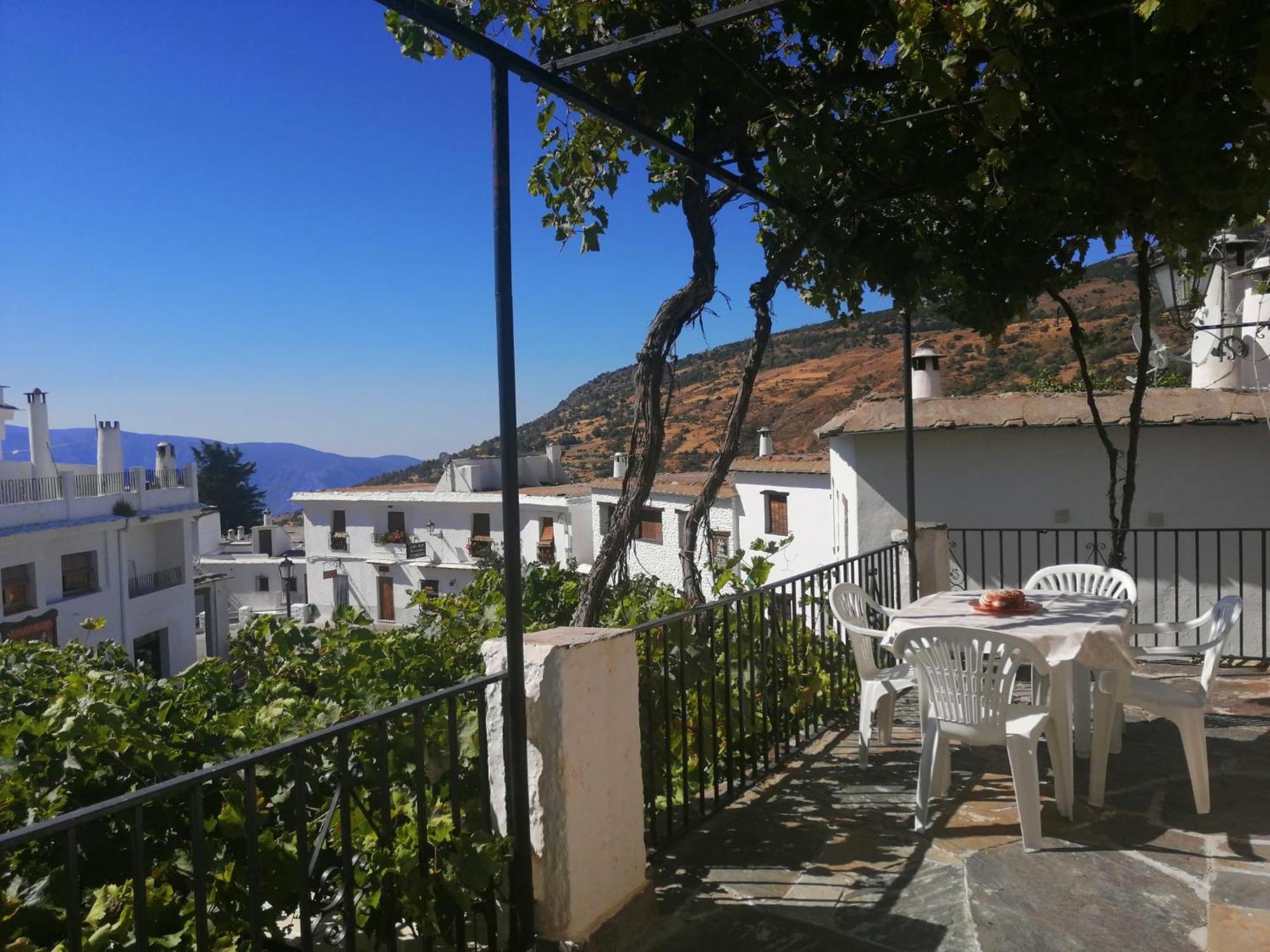 Apartamentos Rurales Las Chimeneas Capileira Eksteriør billede