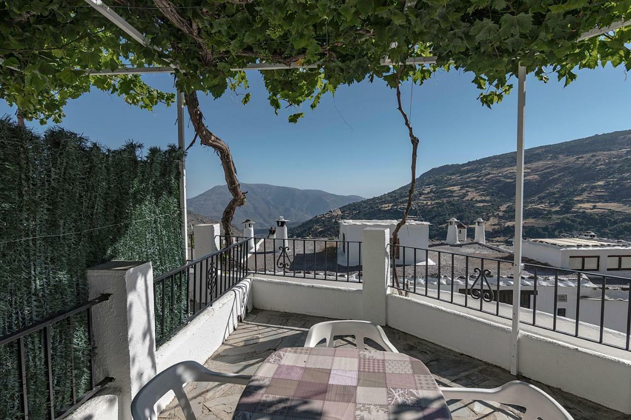 Apartamentos Rurales Las Chimeneas Capileira Eksteriør billede